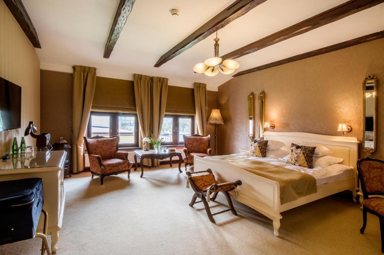 Bohema Boutique & Hotel