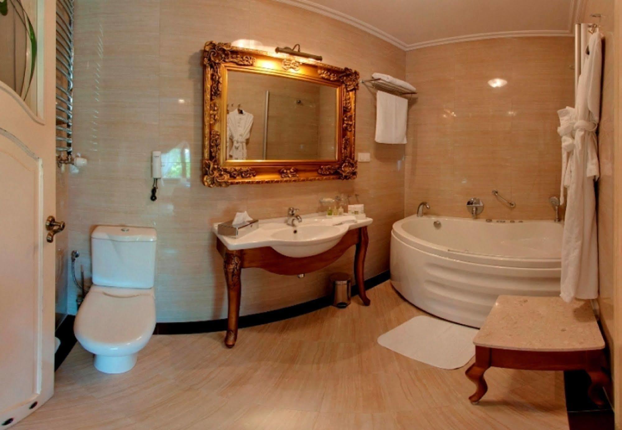 Hotel Bohema Boutique & 5*