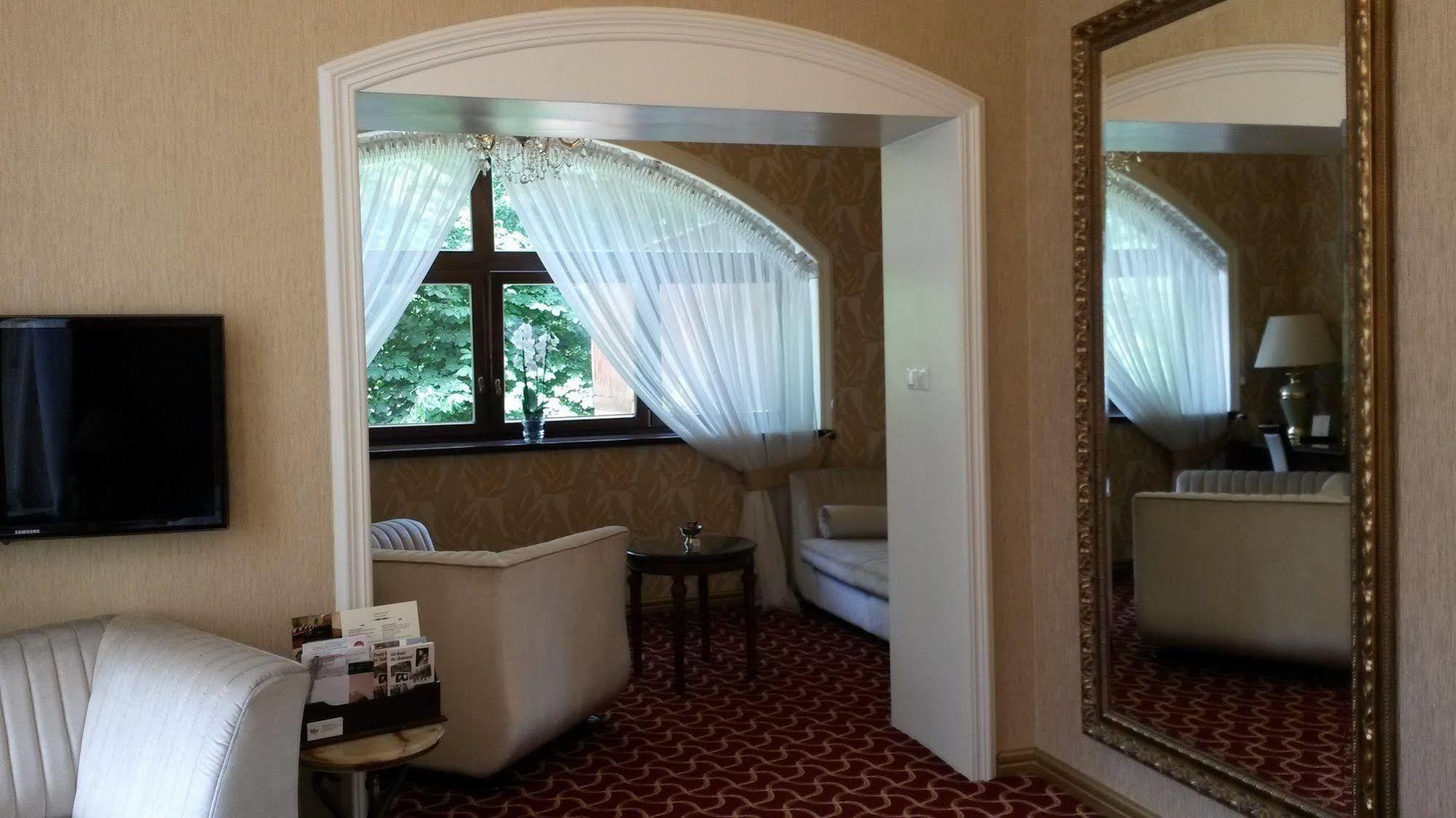 Bohema Boutique & Hotel